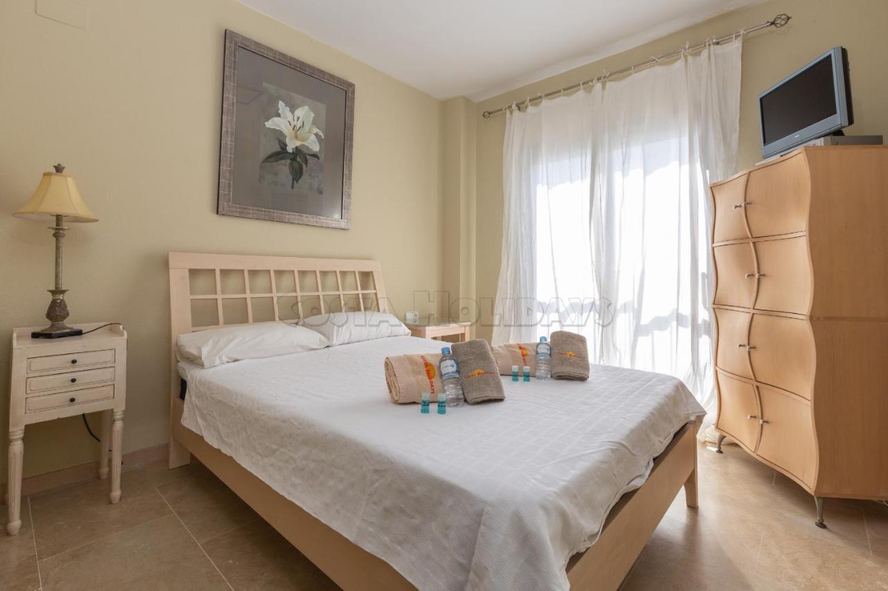 Marina Duquesa 953 Apartment Манилва Екстериор снимка